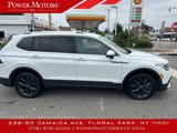 Used 2022 Volkswagen Tiguan SE image 6