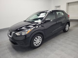 Used 2019 Nissan Kicks S image 2