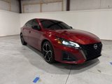 Used 2024 Nissan Altima 2.5 SR w/ SR Premium Package image 3