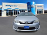 Used 2014 Toyota Camry L image 2