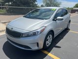 Used 2017 Kia Forte LX image 2