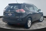 Used 2016 Nissan Rogue SV image 2