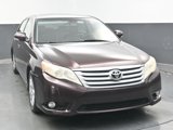 Used 2011 Toyota Avalon Limited image 2