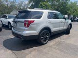Used 2017 Ford Explorer XLT w/ Equipment Group 202A image 2