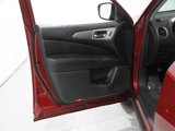 Used 2017 Nissan Pathfinder SL w/ Cargo Package image 4