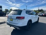 Used 2019 Volkswagen Atlas SEL Premium image 2