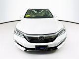 Used 2017 Honda Accord Hybrid Sedan image 2