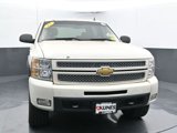 Used 2013 Chevrolet Silverado 1500 LTZ w/ LTZ White Diamond Edition image 4