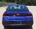 Certified 2025 Hyundai Elantra SEL image 4