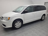 Used 2018 Dodge Grand Caravan SE image 2