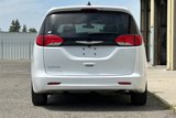 Used 2022 Chrysler Voyager LX image 5