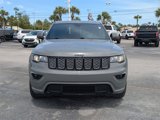 Used 2021 Jeep Grand Cherokee Laredo X image 2