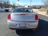 Used 2016 Chrysler 300 C image 5