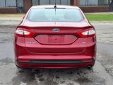 Used 2014 Ford Fusion SE image 4