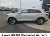 Used 2022 Lincoln Nautilus Reserve w/ Luxury Package image 3