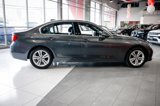 Used 2018 BMW 330i xDrive Sedan w/ Premium Package image 4