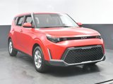 New 2025 Kia Soul LX image 2