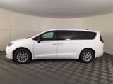 New 2025 Chrysler Pacifica Select image 6