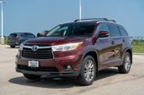 Used 2016 Toyota Highlander XLE image 3