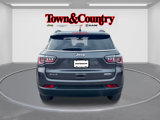Certified 2021 Jeep Compass Latitude w/ Convenience Group image 3