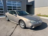 Used 2007 Pontiac Grand Prix w/ Sun And Sound Package image 3