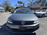 Used 2015 Volkswagen Jetta SE image 2