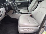Used 2019 Honda Pilot Touring image 3