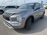Used 2022 Mitsubishi Outlander SE image 6