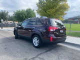 Used 2015 Kia Sorento LX image 3