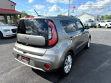 Used 2019 Kia Soul + image 4