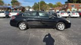 Used 2010 Nissan Altima 2.5 SL w/ SL Pkg image 4