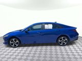 Used 2023 Hyundai Elantra SEL w/ Convenience Package image 5