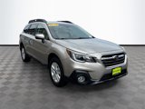 Used 2019 Subaru Outback 2.5i Premium image 3