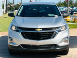 Used 2020 Chevrolet Equinox LS w/ LS Convenience Package image 2