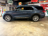 Used 2020 Ford Explorer XLT w/ Equipment Group 202A image 2