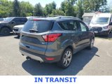 Used 2019 Ford Escape Titanium image 3