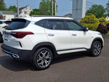 Certified 2021 Kia Seltos SX w/ SX Sunroof Package image 6