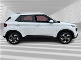 Certified 2022 Hyundai Venue SEL image 3