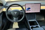 Used 2021 Tesla Model 3 Standard Range Plus image 5