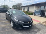 Used 2017 Chevrolet Cruze LT image 3
