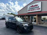 Used 2017 Ford Explorer XLT image 2