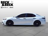 Used 2022 Toyota Camry SE image 2