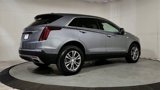 Used 2021 Cadillac XT5 Premium Luxury image 3