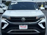Used 2022 Volkswagen Taos SE image 3