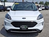 Used 2022 Ford Escape SEL image 2