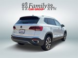 Used 2022 Volkswagen Taos SE image 3