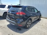 Used 2017 Nissan Rogue SL w/ SL Premium Package image 4