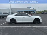 Used 2021 Chrysler 300 Touring L image 2