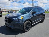 Used 2024 Ford Edge SE w/ Black Appearance Package image 3