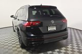 Used 2022 Volkswagen Tiguan SE R-Line image 4